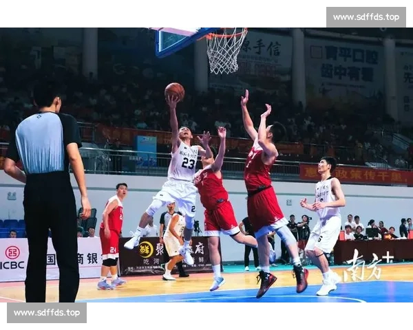 高清篮球赛事直播APP免费下载随时掌握赛场精彩瞬间实时观看体验 - 副本 - 副本 - 副本 (8) - 副本 - 副本